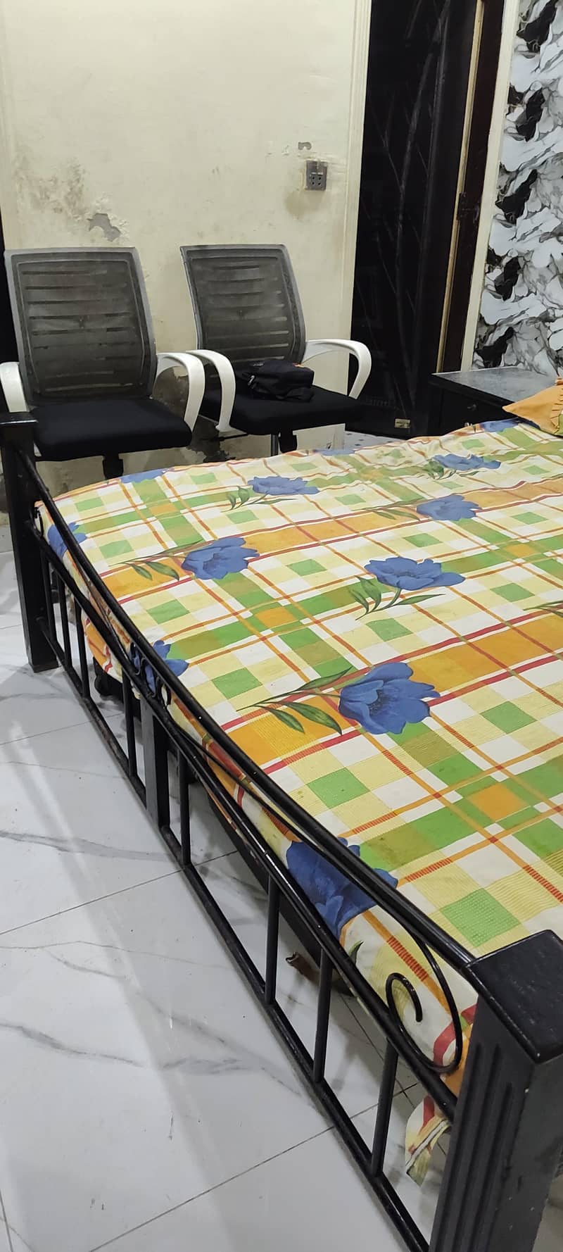 iron bed 2