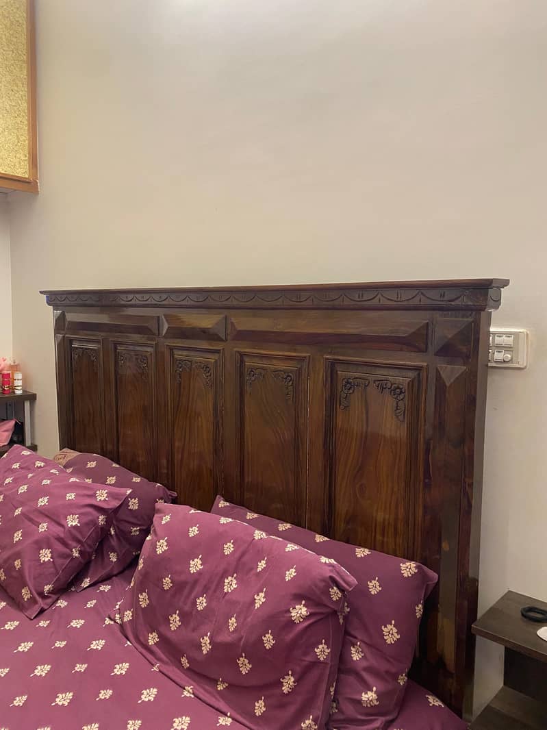 Solid Sheesham wood New Bedset with Dressing Table 0