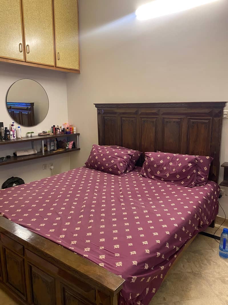 Solid Sheesham wood New Bedset with Dressing Table 3