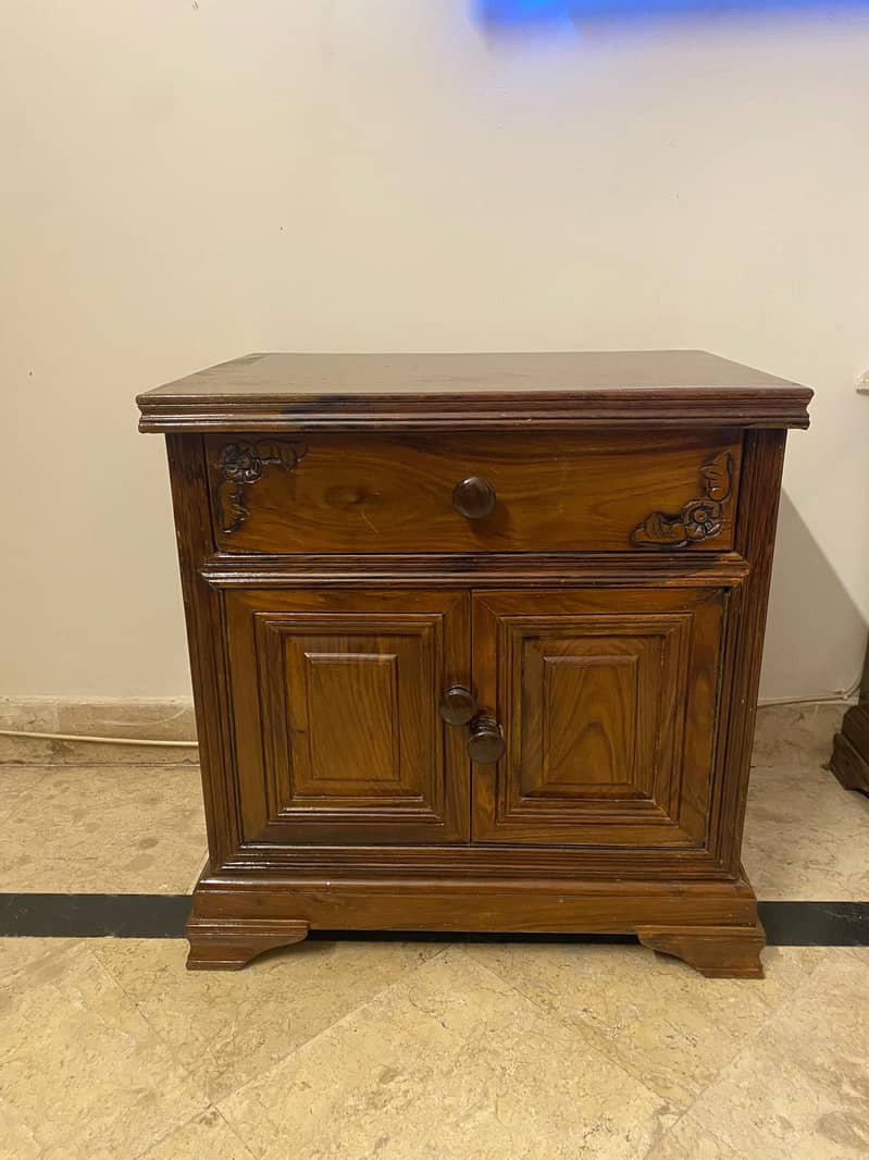 Solid Sheesham wood New Bedset with Dressing Table 4