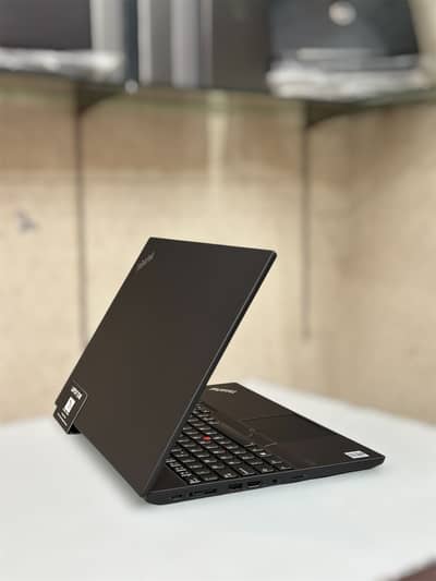 Lenovo ThinkPad P15s Gen 1 | Core i7-10th Gen | 16GB | 512GB