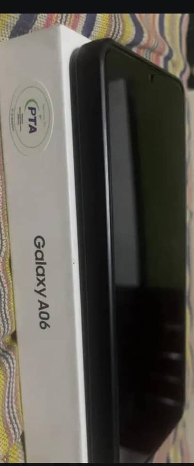 samsung galaxy a06 4gp 128 memory with box  urgent sale