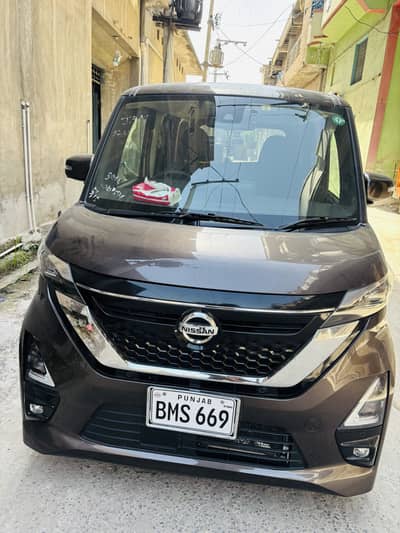 Nissan Dayz Rooks Highway star Turbo
