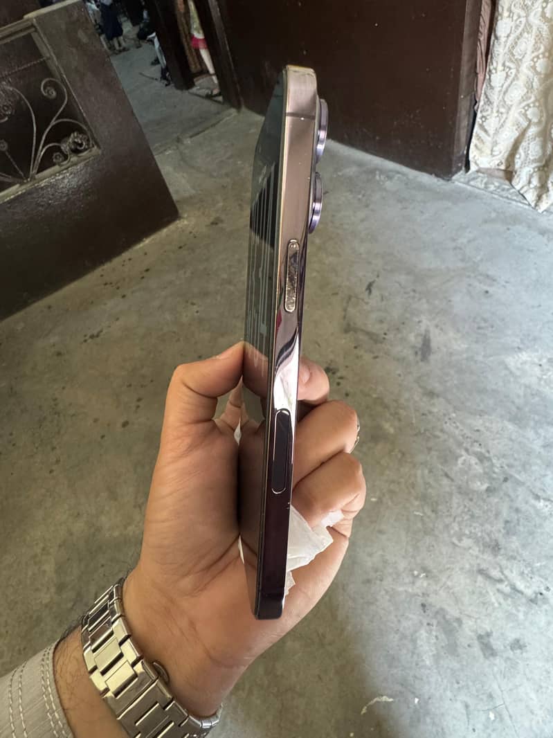 Iphone 14 Pro Max 4