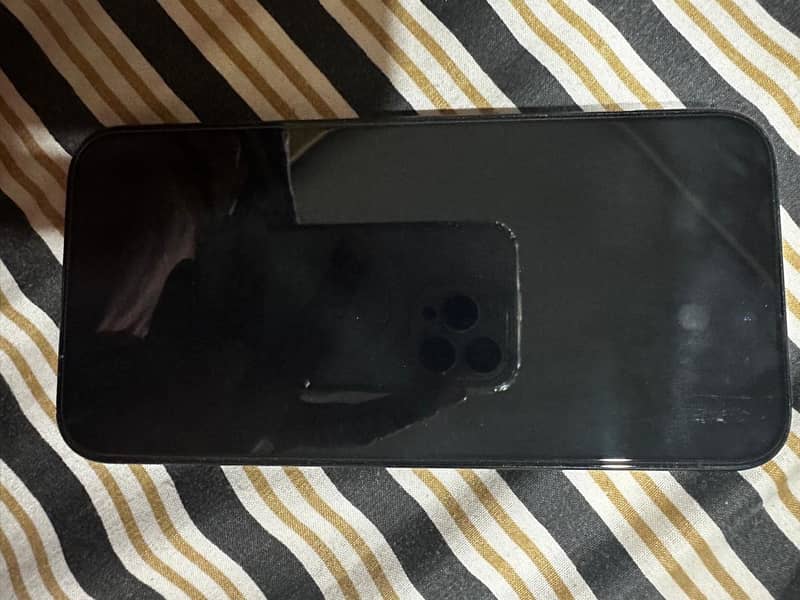 Iphone 16 plus 1