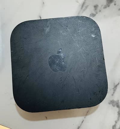 APPLE TV 4K (3rd generation) A2843 128GB with Remote