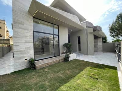 DHA Phase 2 One Kanal House For Sale