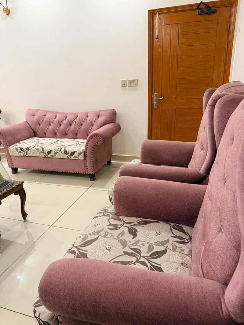 Sofa set in Good Condition | Solid Wood Set - Table With Sofas | set 2