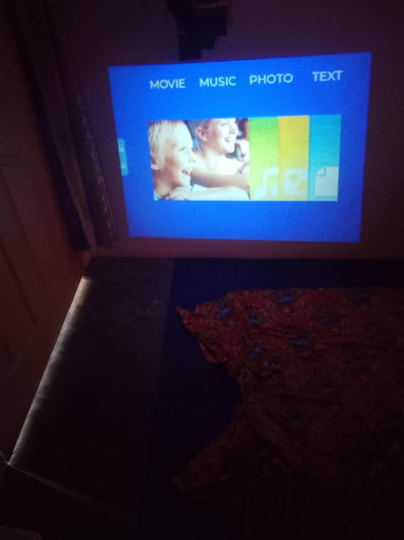 Projector T200 4