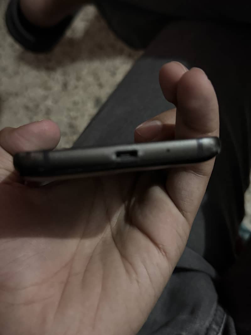 Nokia 2 4