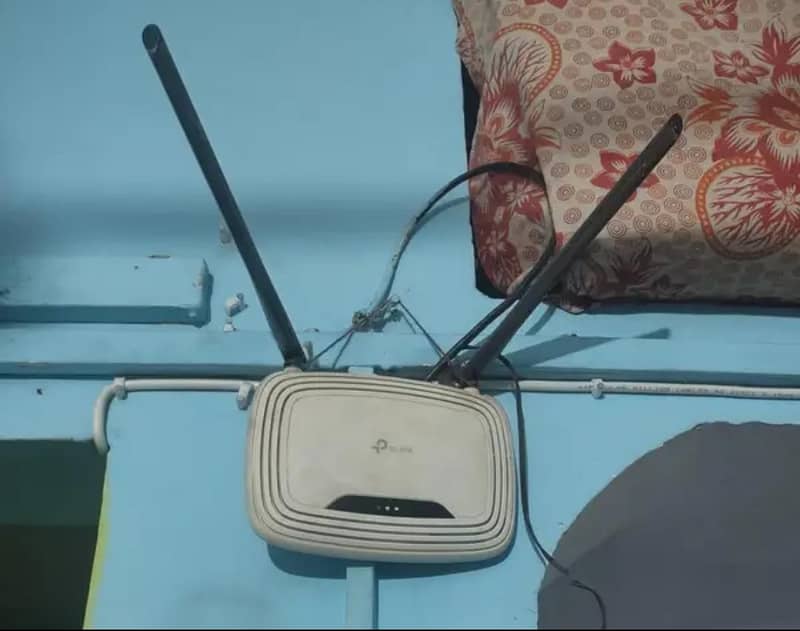 TP-LINK ROUTER 0