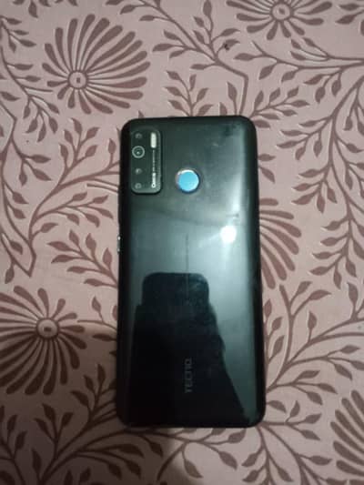 Techno camon 15