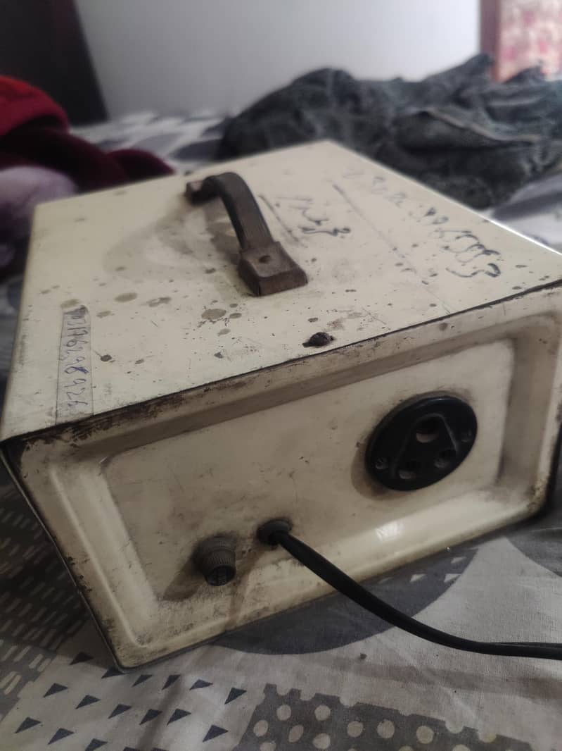 3000W automatic stabilizer 1