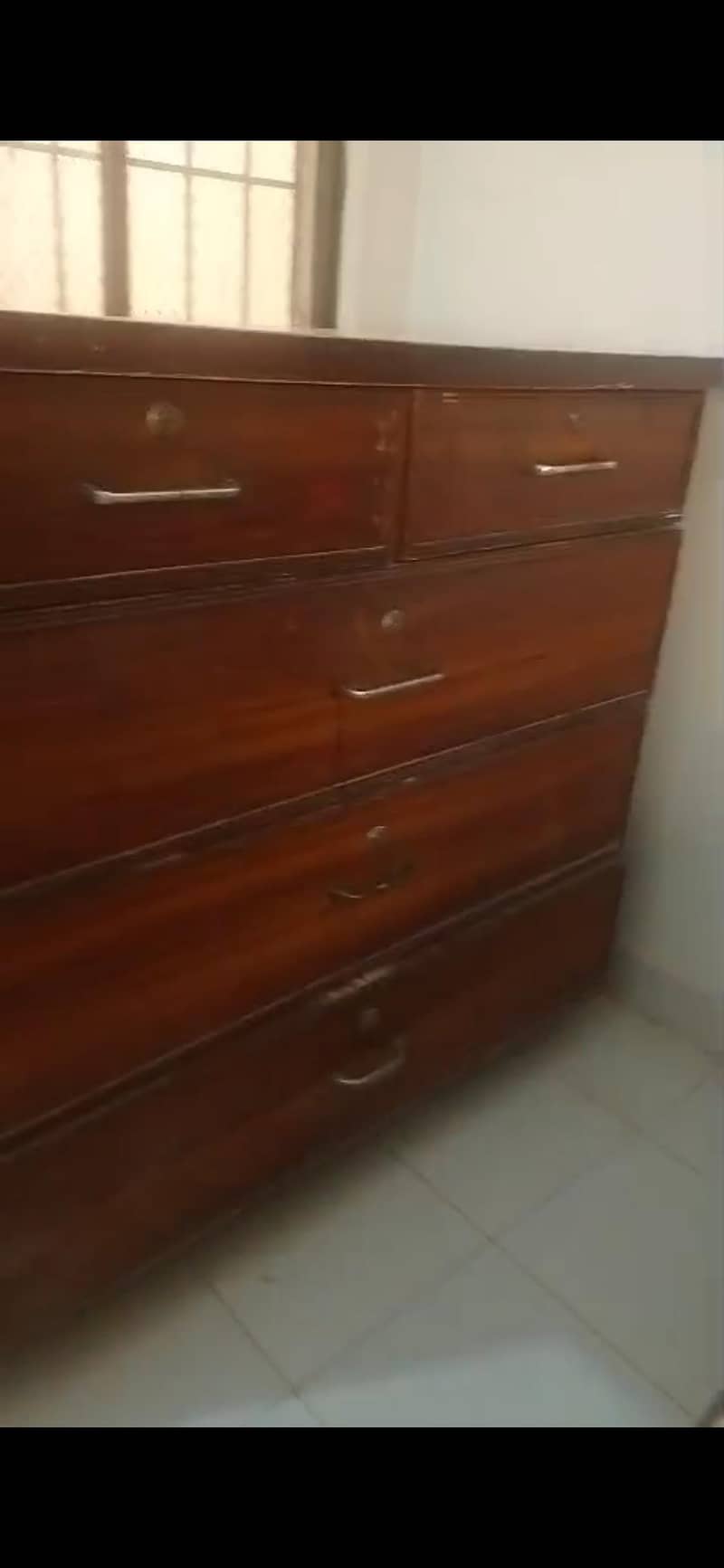 drawers table 1