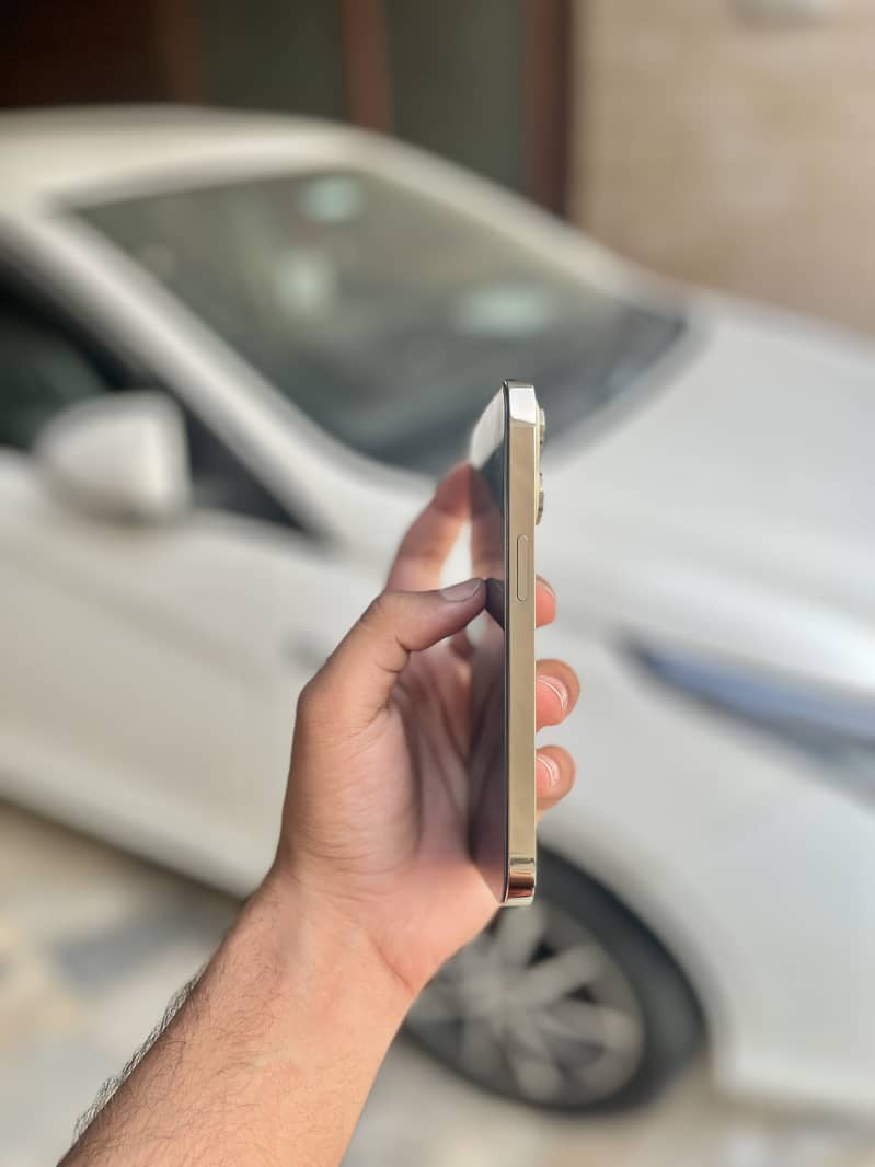 Iphone 14 pro 2