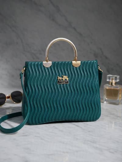 Green Handbag with shoulder hanging strip