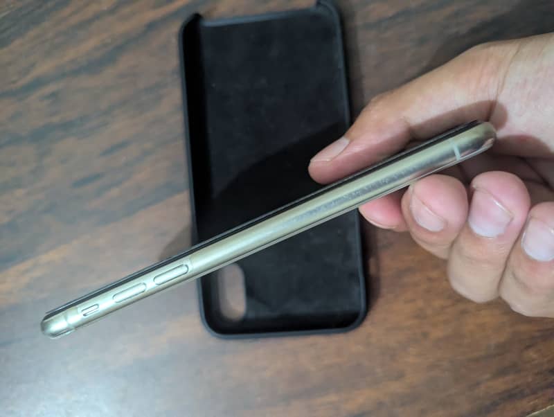iPhone X 0/3/4/6/8/8/7/4/1/3/0 1