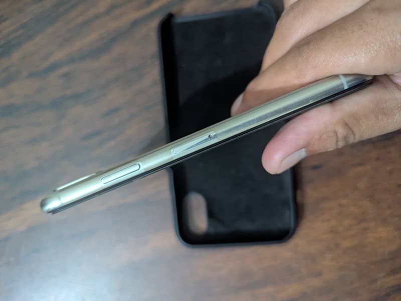 iPhone X 0/3/4/6/8/8/7/4/1/3/0 2
