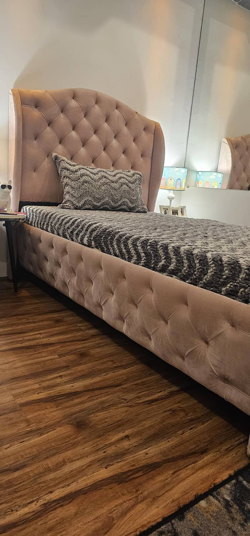 single bed 6