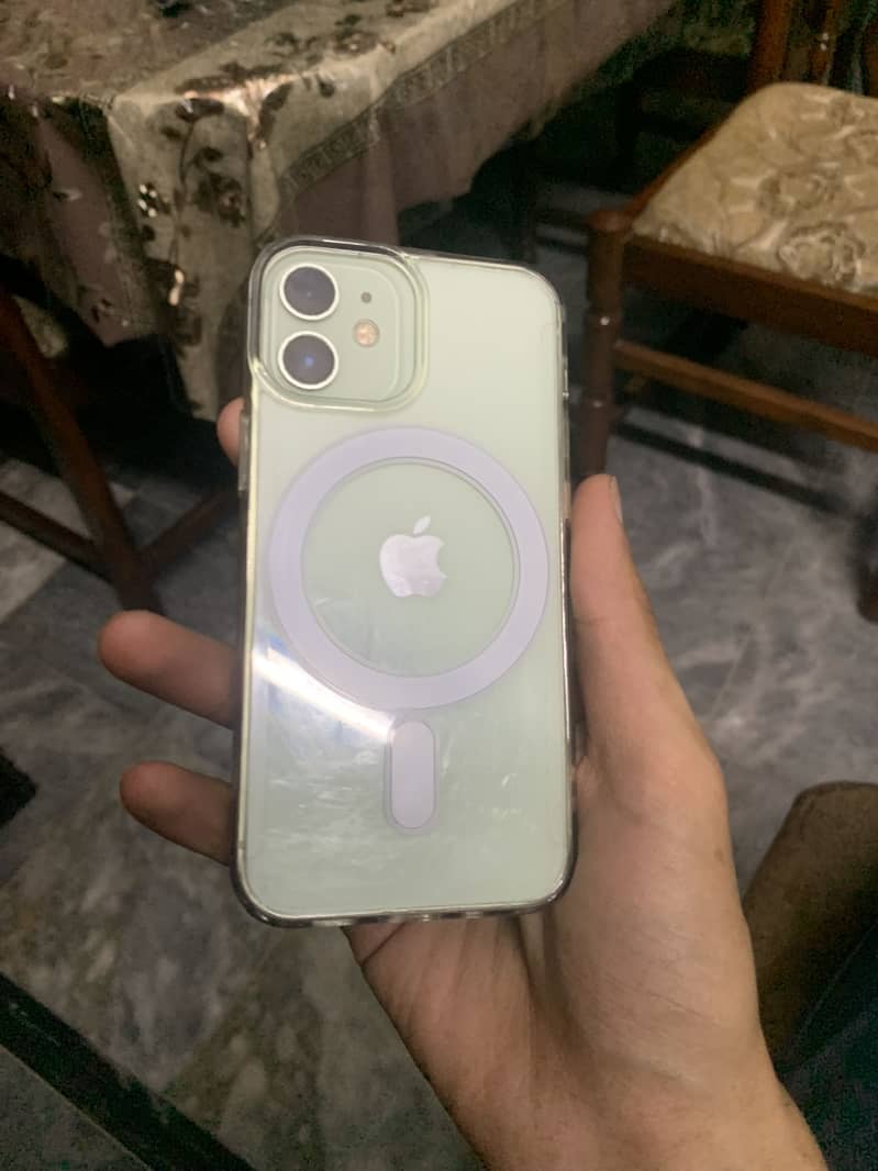 iPhone 12 mini 3