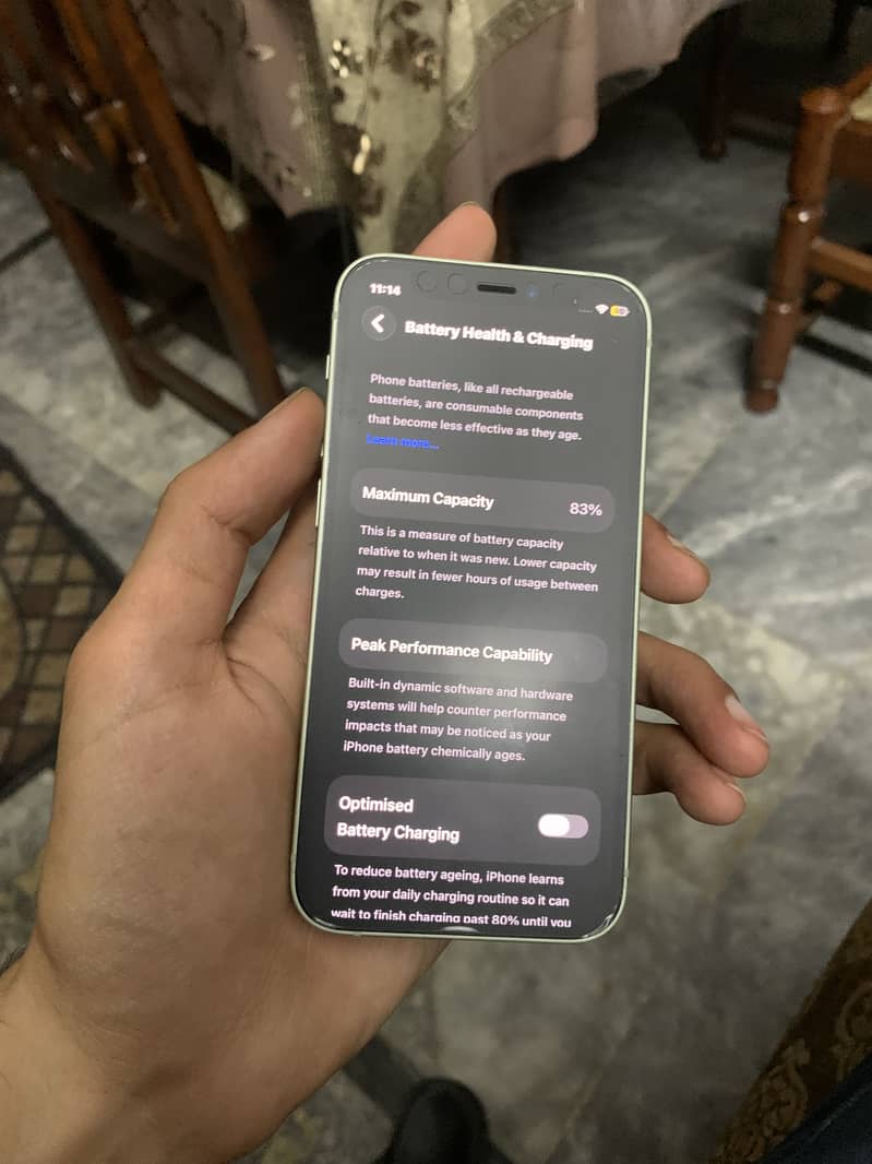 iPhone 12 mini 4