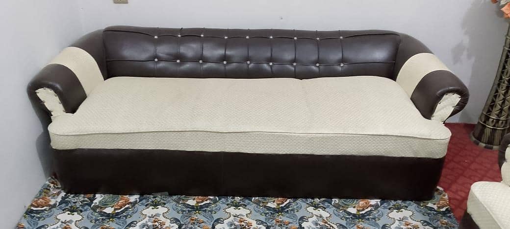 Sofa set 0