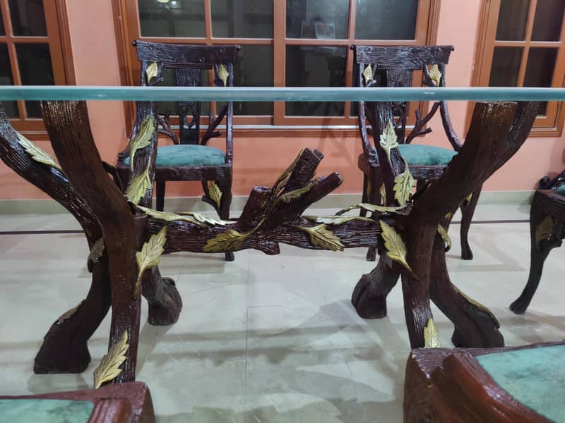 daining table 6 chairs 7