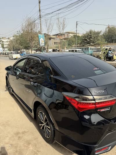 Corolla Altis 2021 - Custom Black room. Brand new tyres.