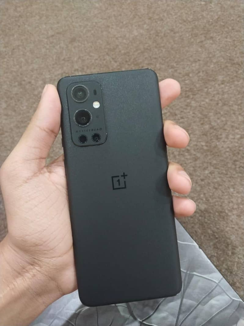 OnePlus 9 Pro 0
