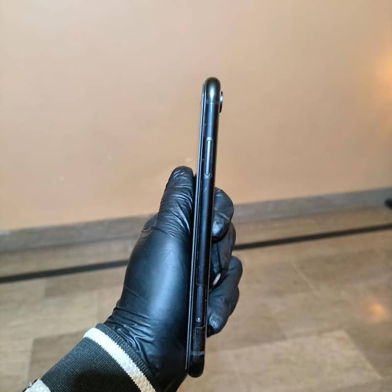 iphone xr 2