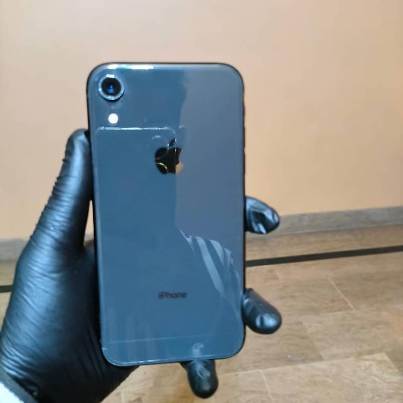 iphone xr 3