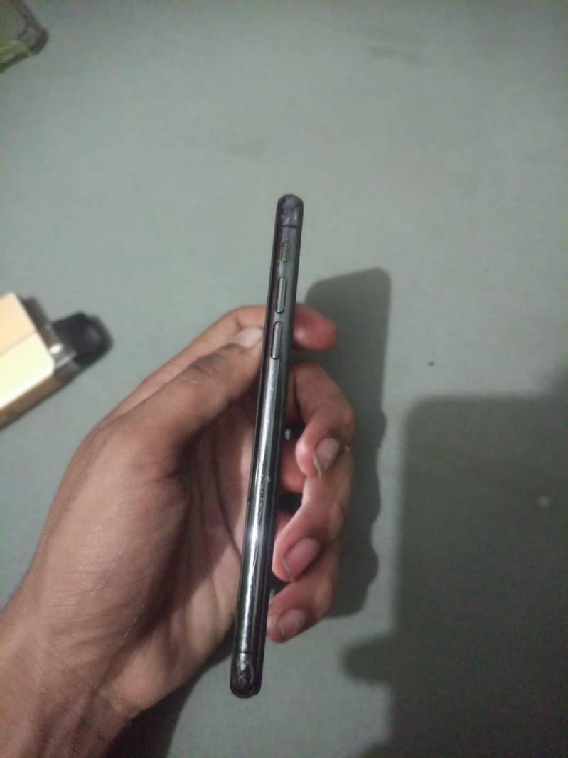 iphone X pTA 6