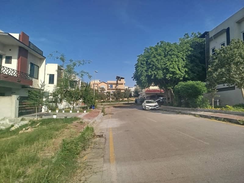 Plot for sale 2