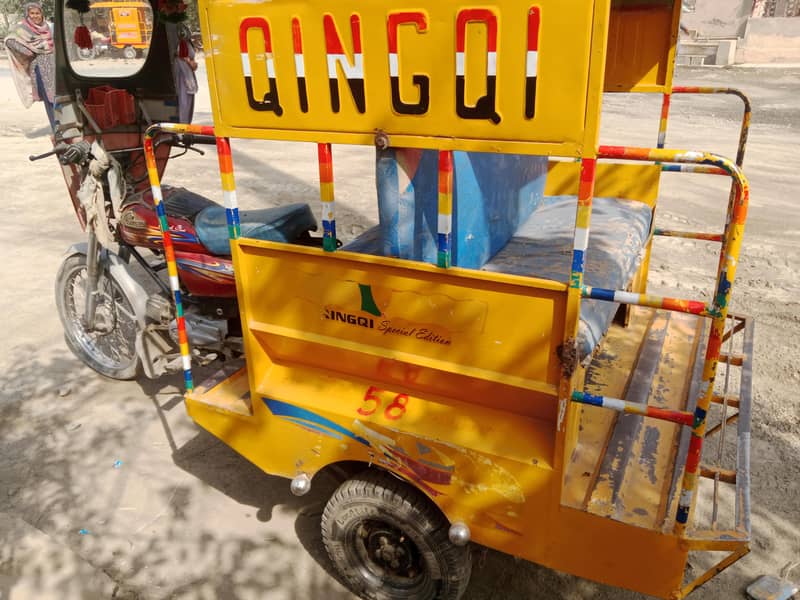 چنگ چی رکشہ برائے فروخت، اچھی کنڈیشن، فوری سیل” انجن اور ٹائر سب اوکے 4