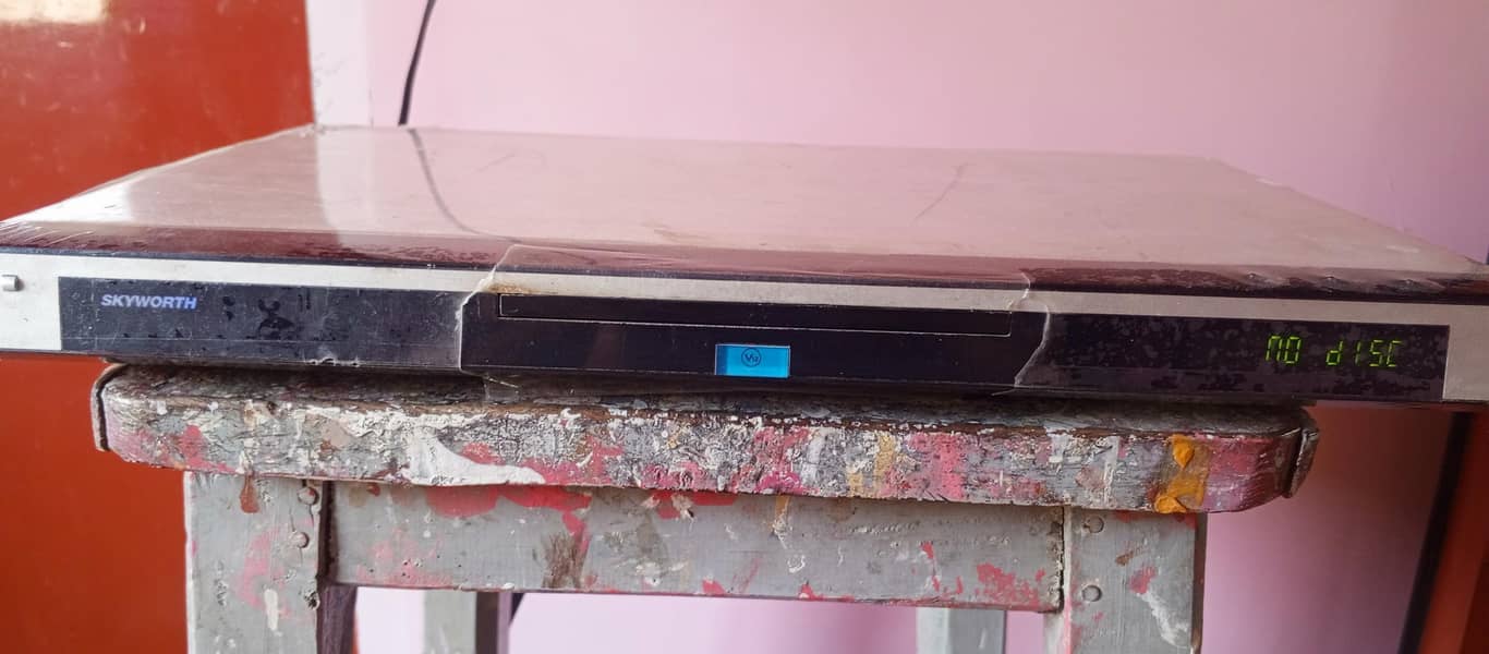 DVD player 1