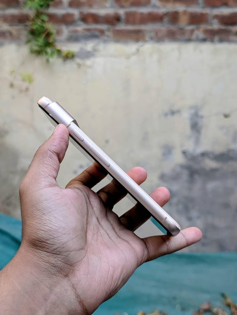Google Pixel 8 PTA 10/10 7