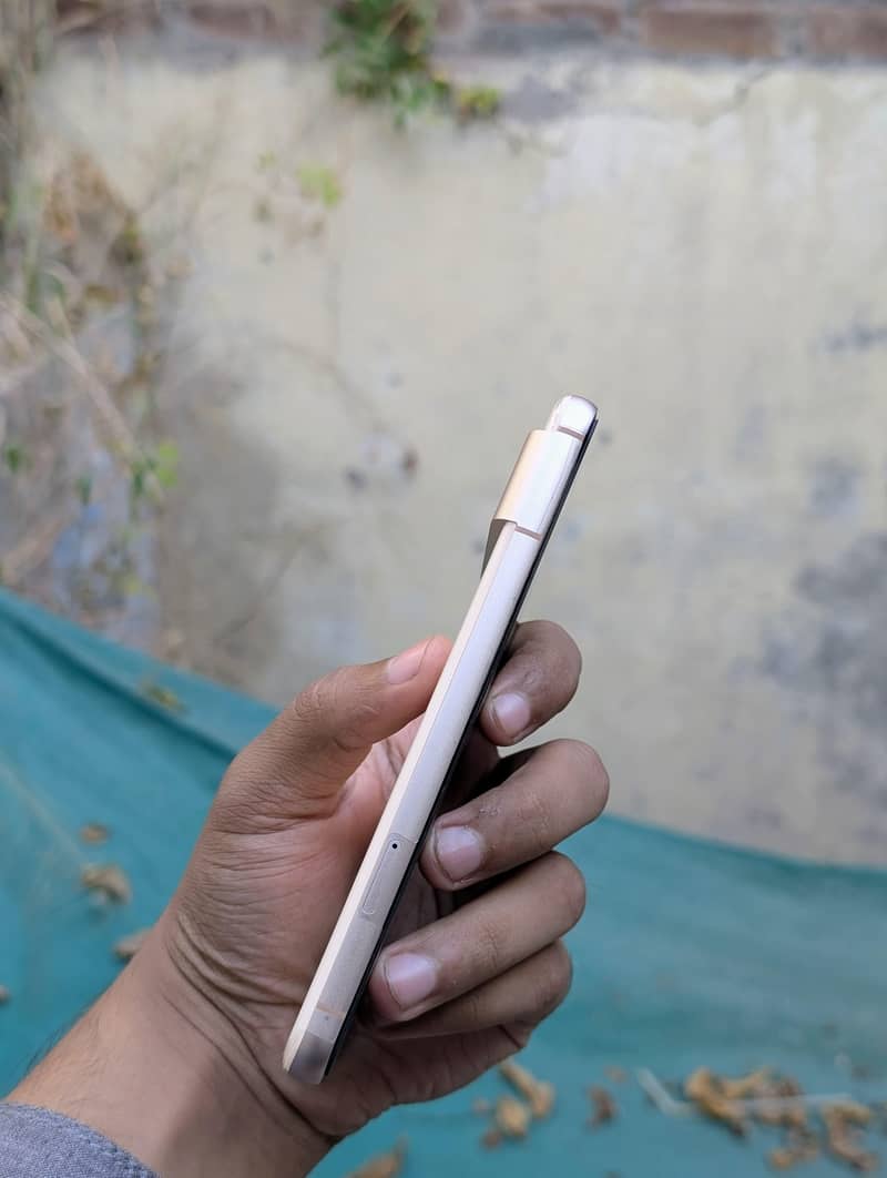 Google Pixel 8 PTA 10/10 9