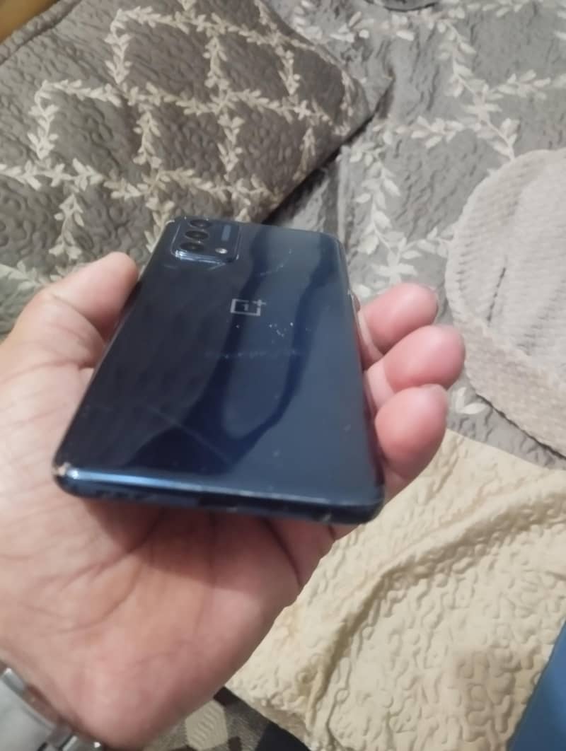 One Plus N200 4