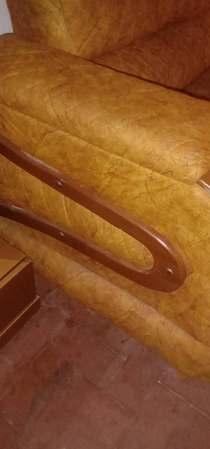5 seaters sofas 5