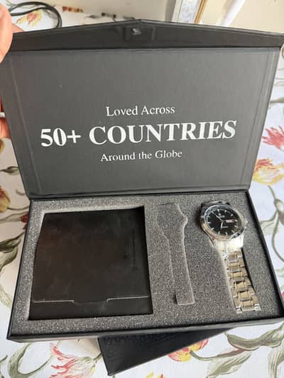 Sveston watch Raider model