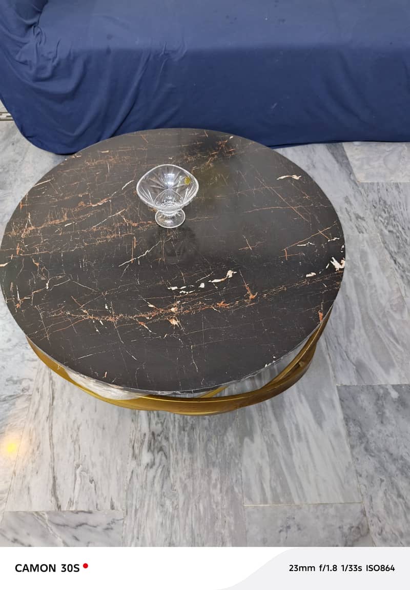 center table 0