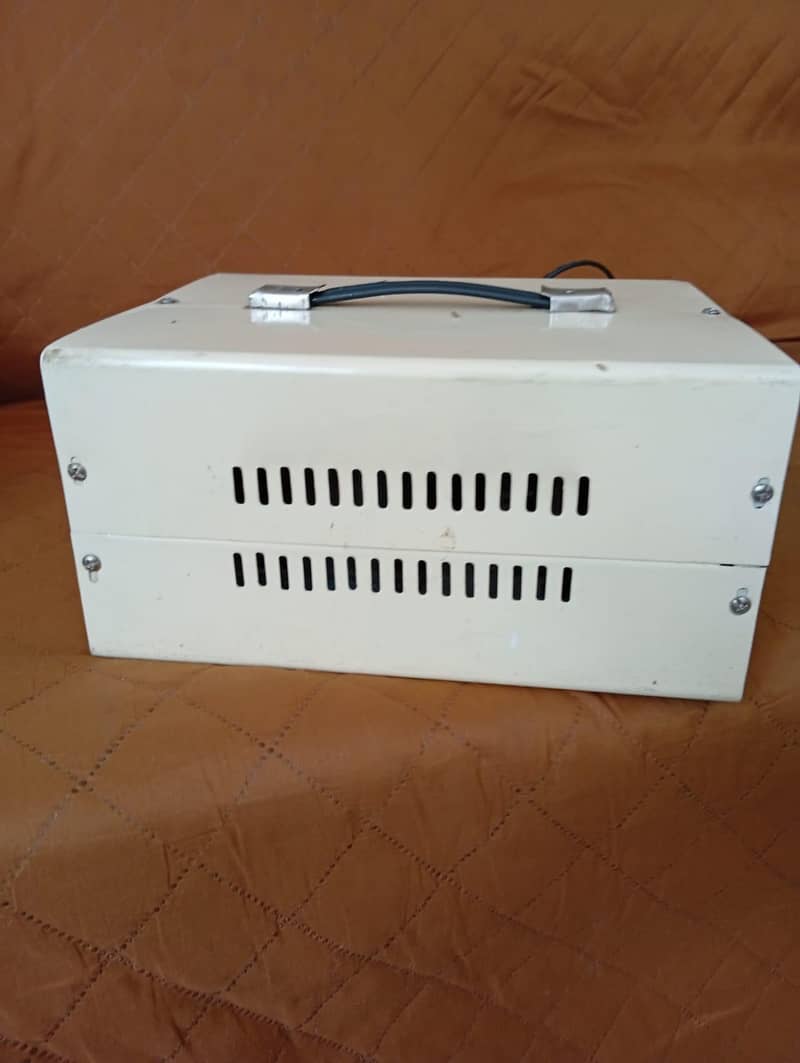 Automatic voltage stabilizer(ArhamElectronic,) 4