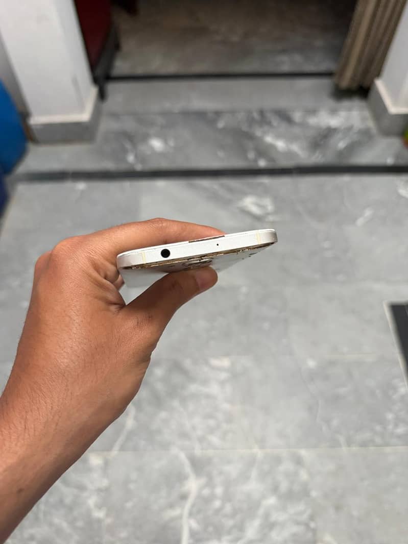 Huawei 4