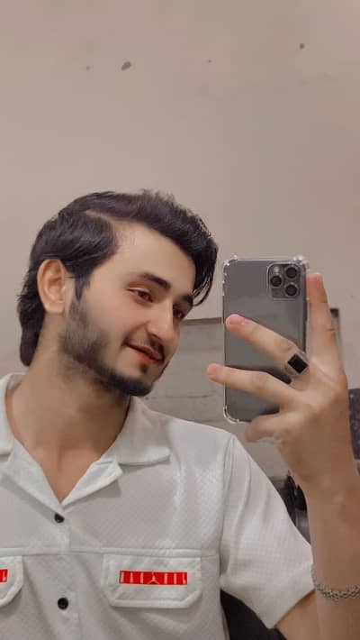 Malik Husnain 