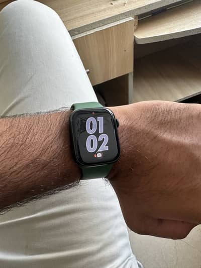 Series 7 44 mm alpine green