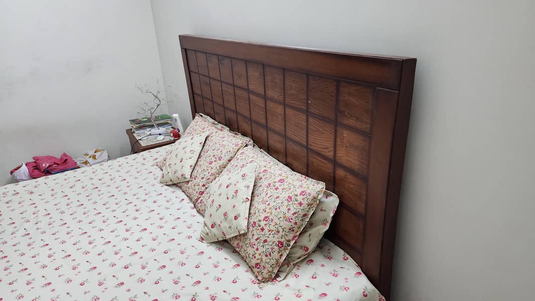 king size double bed 4