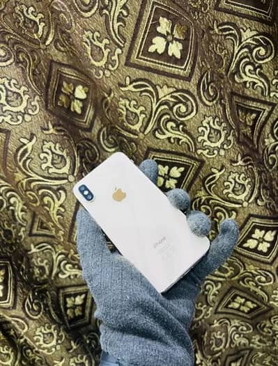 I phone xs