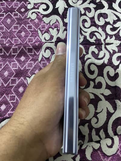 Samsung Z Fold 4