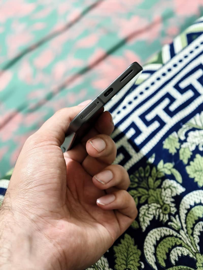 Google Pixel 9 2