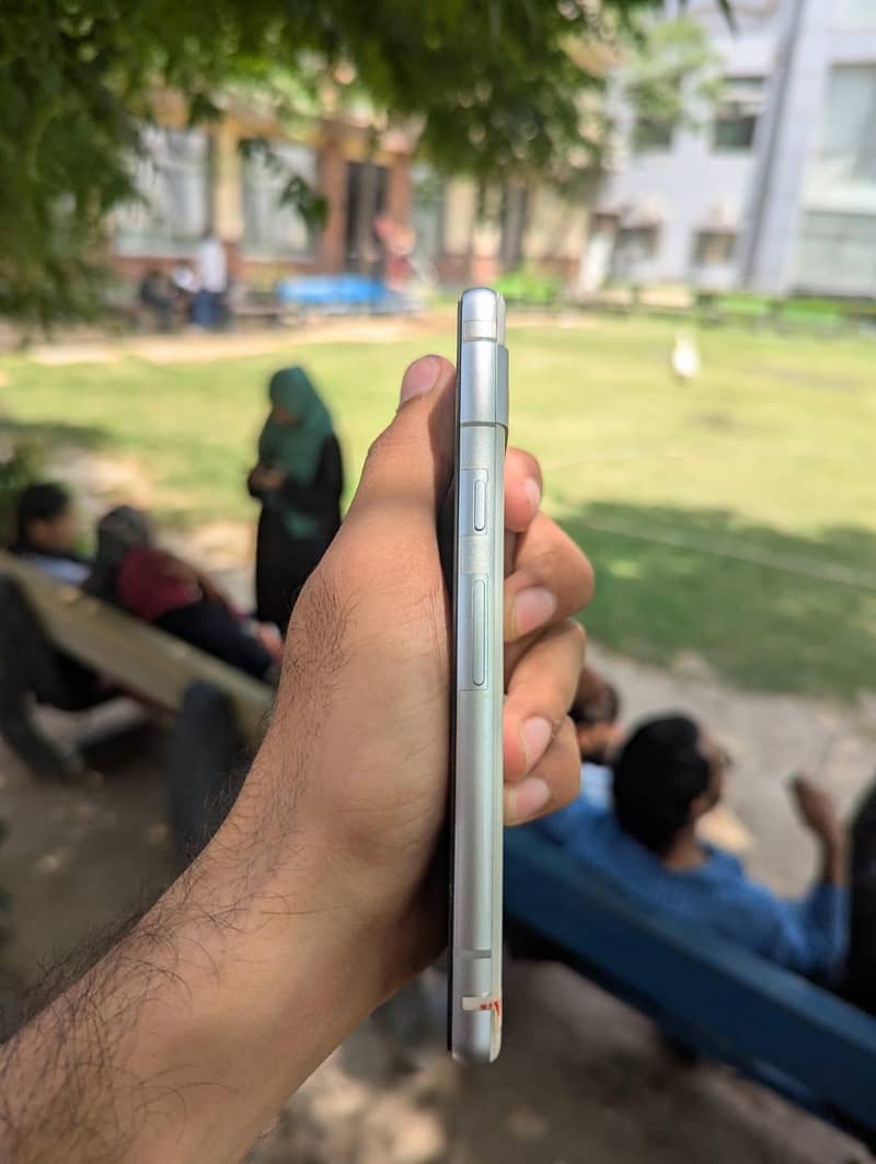 google pixel 7à 1